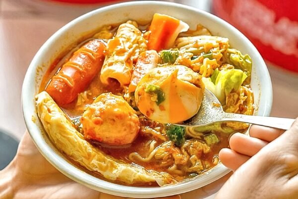 Resep Simpel Buat Anak Kos yang Mager Tapi Pengen Enak “Seblak Anti Mainstream”
