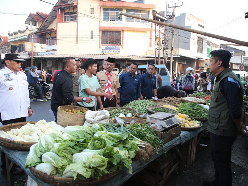 Untuk Keindahan dan Kenyamanan Jalan Merdeka dan Jalan Guntur Akan Dinormalisasi Bebas Dari PKL