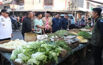 Untuk Keindahan dan Kenyamanan Jl.Merdeka-Guntur Bebas PKL
