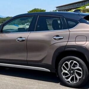 Suzuki Fronx, Mobil Terbaru Suzuki Bergaya Futuristik dengan Fitur Modern