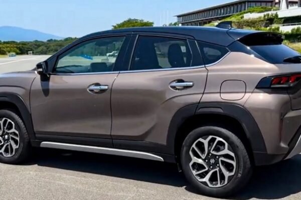 Suzuki Fronx, Mobil Terbaru Suzuki Bergaya Futuristik dengan Fitur Modern