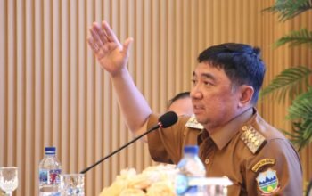 Syakur Amin Minta Direksi PDAM Keluar dalam Rapat Terutup