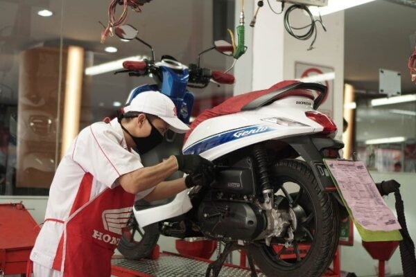Tips Merawat Motor Matic Hybrid Agar Tetap Awet dan Tahan Lama