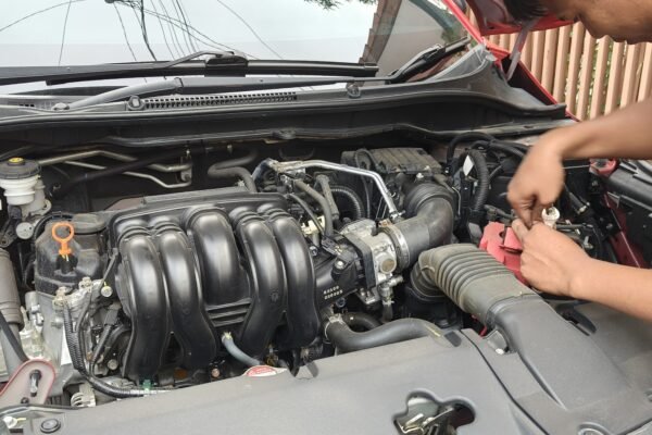Mobil Sulit Menyala, Ini Kendalanya dan Cara Mengatasinya