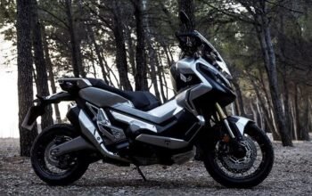 Yamaha NMAX Dan Honda ADV