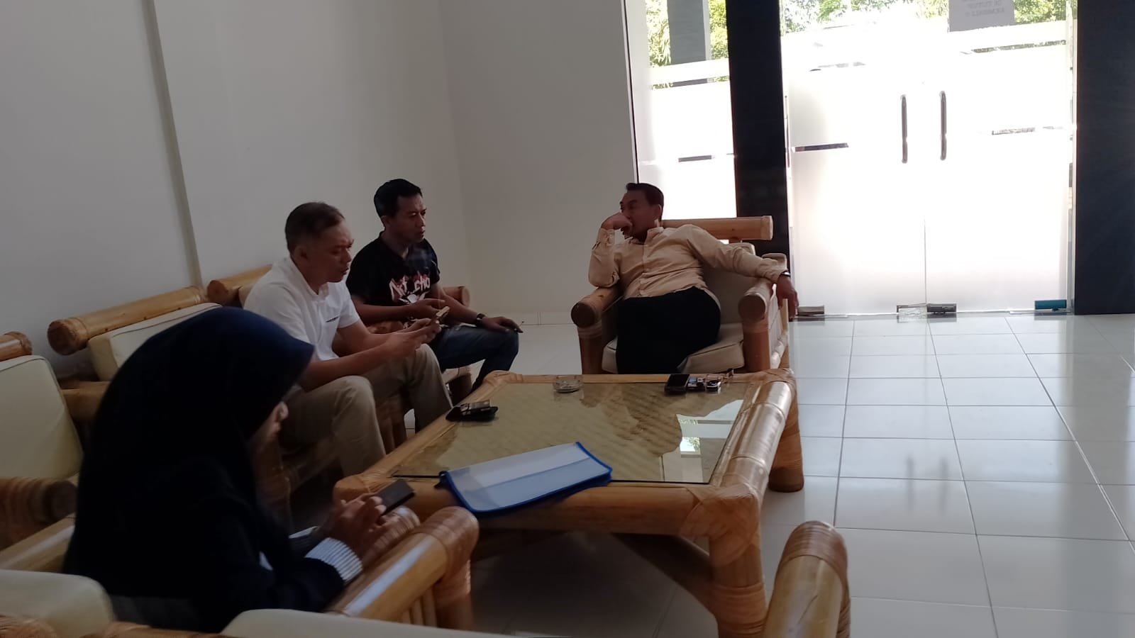 Anggota komisi iii dprd purwakarta