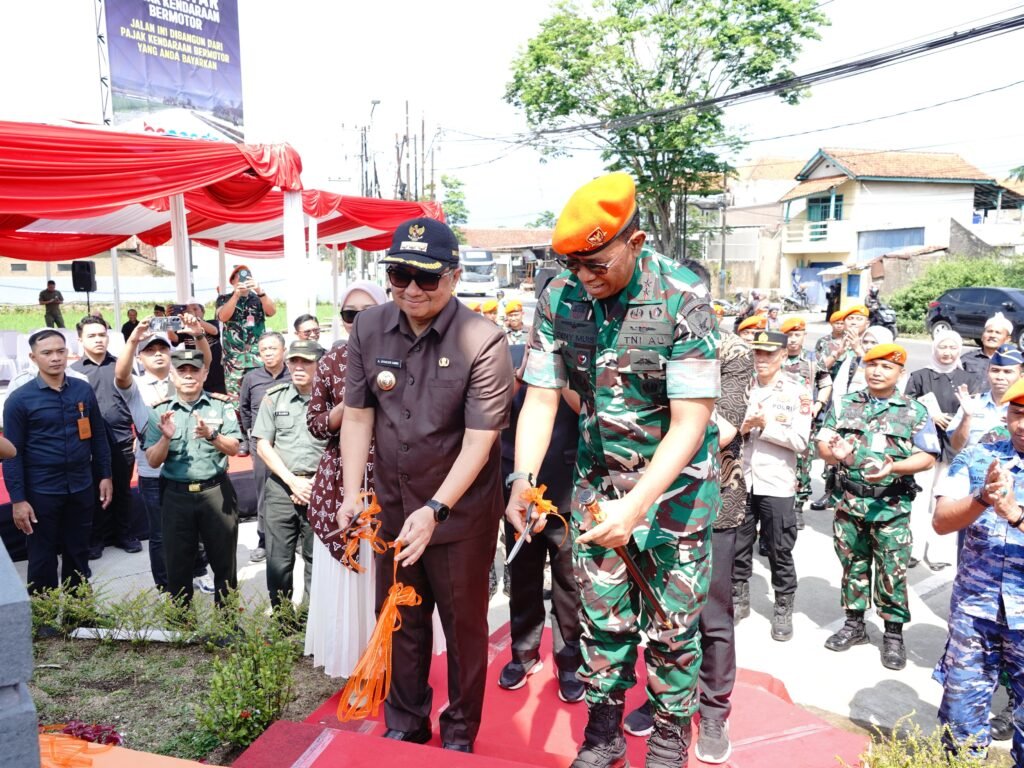 Monumen Pesawat AS 202 Bravo Ikon Baru Wisata Dirgantara Garut