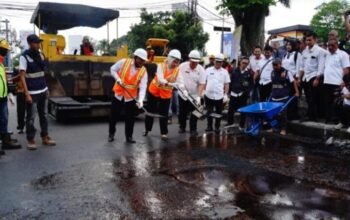 Bupati garut resmikan rehabilitasi jln perkotaan garut