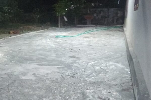 PT Djuri Teknik Buang Sisa Coran ke Pekarangan Warga Diduga Tak Miliki Tempat Limbah