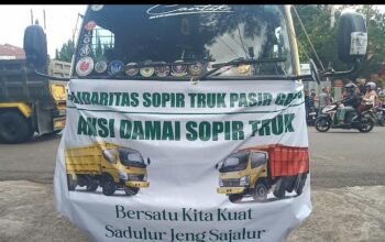 Demo sopir dump truk