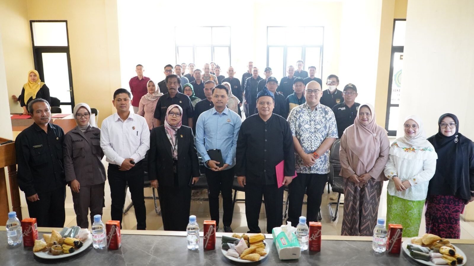 Pemkab gelar pembinaan hukum bagi aparat desa dan kelurahan