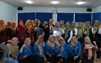 Peserta pelatihan fasilitator Keluarga