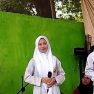 MTs Albarokah Karawang Gelar Perpisahan Secara Sederhana Namun Penuh Makna, Tangis Harupun Pecah