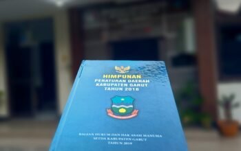 Buku Kumpulan Peraturan Daerah (perda) Kabupaten Garut yang diantaranya memuat tentang syarat pendaftar calon direksi Perumdam Tirta Intan Garut. (Ft: ist)