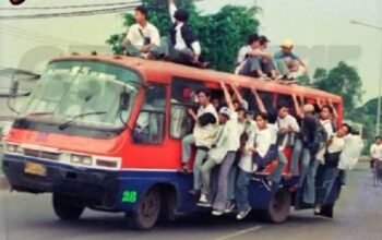 Bis sekolah tahun 80an