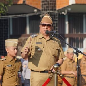 Bupati garut pimpin apel