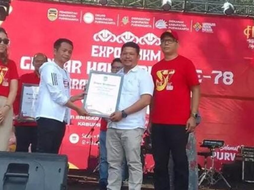 Koperasi Merah Putih: Kado Ulang Tahun yang Lebih Banyak Tepuk Tangan daripada Transaksi