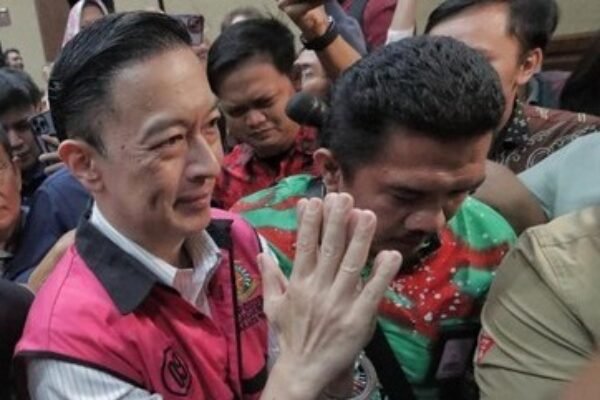 Gula-Gula Kapitalisme: Vonis Turun, Untung Tak Dapat Diraih