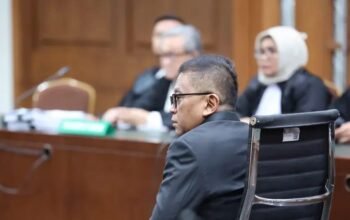 Hasto dituntut 7 tahun