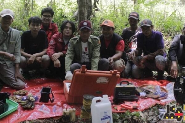 Ketika Mahasiswa Memburu Air, Negara Masih Sibuk Mengalirkan Janji