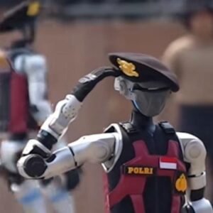 Polisi Masa Depan: Robot Hormat Tak Pakai Anggaran, Cuma Rp 3 Miliar per Robot