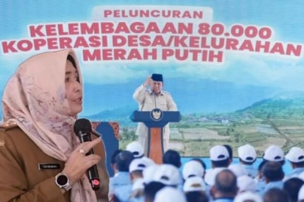 Koperasi Desa Merah Putih Seribu Seremoni: Dari Kita, Oleh Pejabat, Untuk Kamera