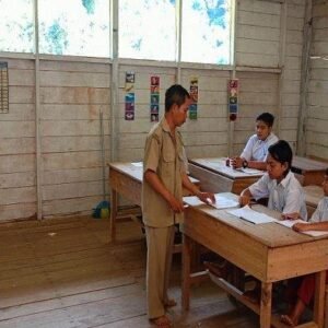 Rombel Membengkak, Sekolah Swasta Menjerit: Negeri Kenyang, Pinggiran Kehausan Siswa