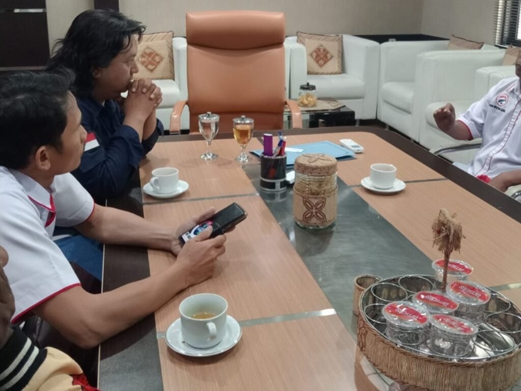 Tak Sanggup Bayar DSP, Siswa Tak Bisa Ikut Ujian, Minder, dan Mengundurkan Diri. Berikut Tanggapan Pembina DPD IWO-I Garut