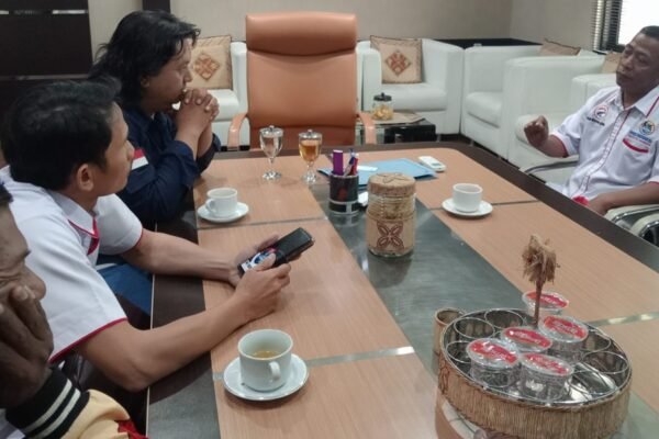Tak Sanggup Bayar DSP, Siswa Tak Bisa Ikut Ujian, Minder, dan Mengundurkan Diri. Berikut Tanggapan Pembina DPD IWO-I Garut