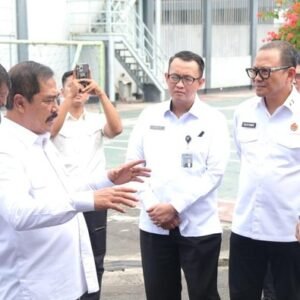 Menteri imigrasi dan pemasyarakatan imipas agus andrianto melakukan kunjungan kerja ke lembaga pemasyarakatan lapas kelas iia 1752723032572 169