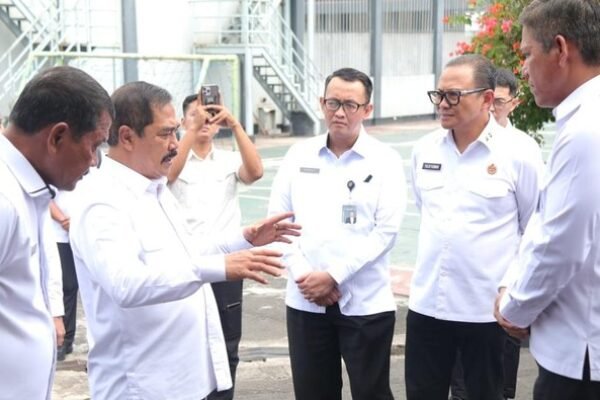 Ekspor dari Balik Jeruji: Ketika Narapidana Lebih Produktif dari Birokrat Bebas