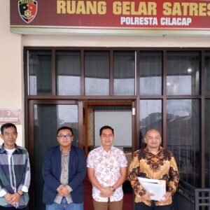 Polisi Jangan Jadi “Dukun”, Bongkar Kasus Harus Pakai Sains!