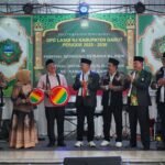 Bupati garut nabuh rebana