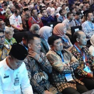Garut Menuju Smart City: Dari Jalan Bolong ke Aplikasi Pintar