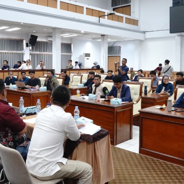 Sawah Bisa Jadi Cluster, Petani Dapat Janji: Rapat DPRD Garut Serasa Pameran Properti
