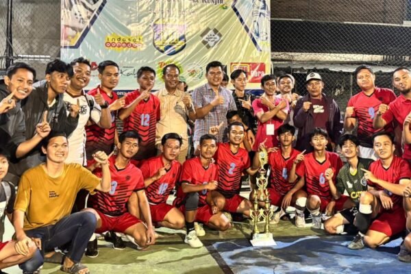 Desa Kedaton Raih Gelar Juara di Turnamen Futsal Kunjir Cup 2025