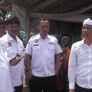 Om zein di desa sukamaju