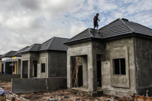Prabowo Tawarkan 8 Jurus Rumah Murah: Dari BPHTB Gratis hingga Janji 3 Juta Unit
