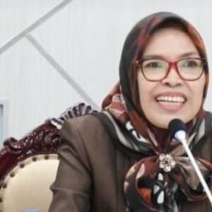 (plh) sekretaris daerah (sekda) nina herlina