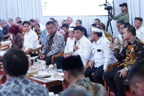 Dari Flyover Kadungora hingga Pasar Usang: Garut Kembali Menyodorkan Daftar Harapan