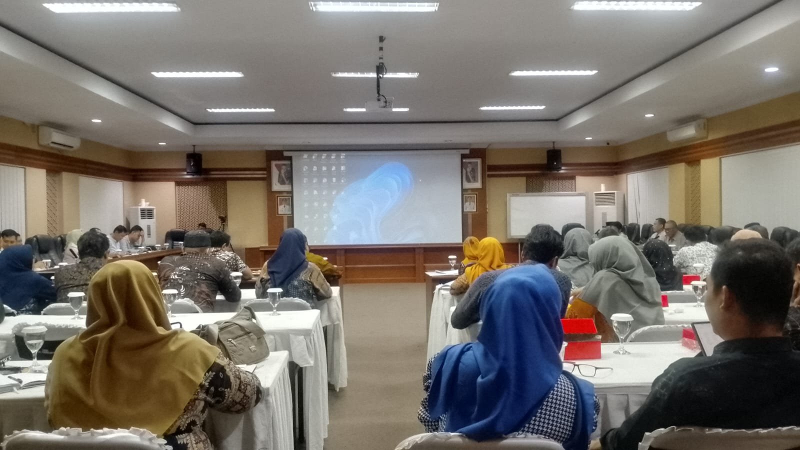 Rapat banggar dprd purwakarta