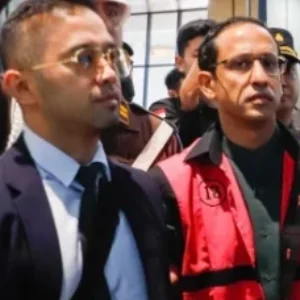 Nadiem, Chromebook, dan Doa di Dalam Mobil Tahanan