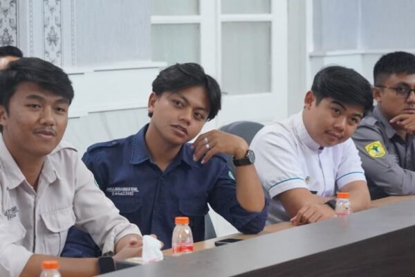 Bupati Garut Minta Mahasiswa Ikut Selesaikan Masalah Kompleks, Pemerintah Siapkan Kursi Penonton