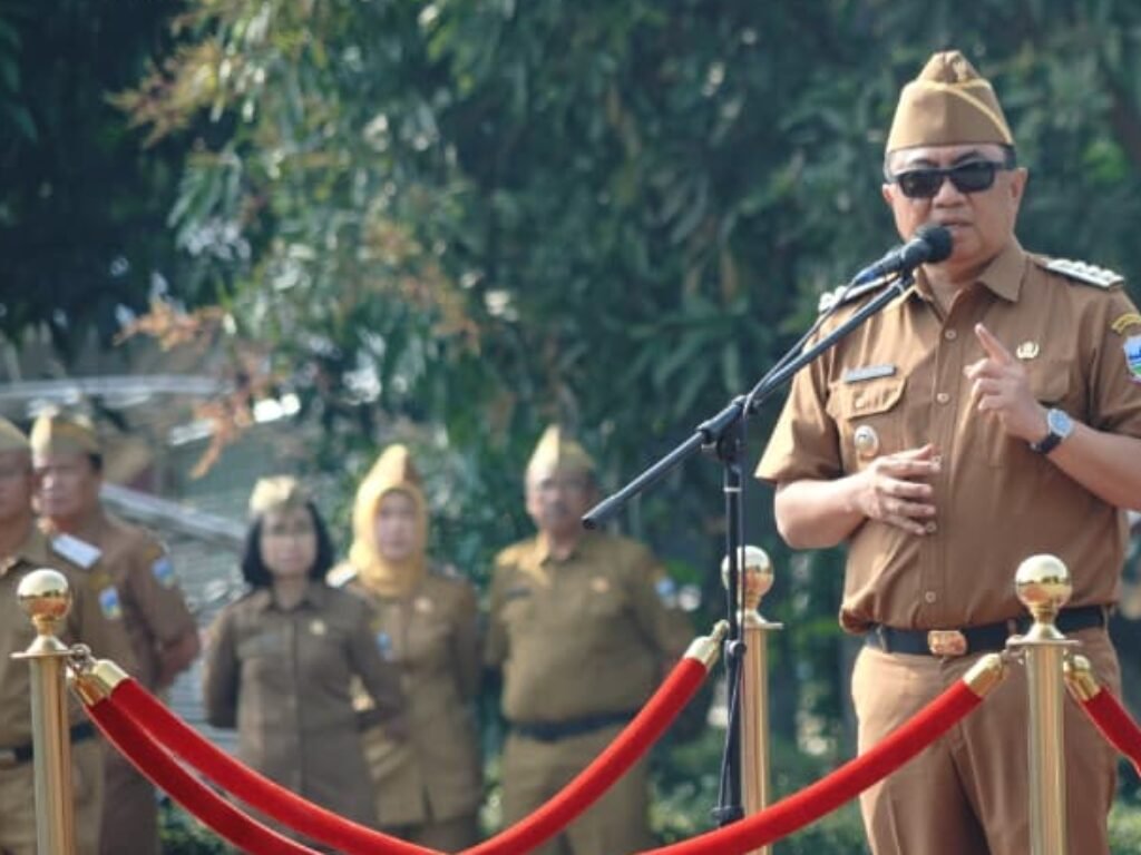 ASN Kompeten di Negeri Tanda Tangan: Garut dan Ironi di Lapangan Setda