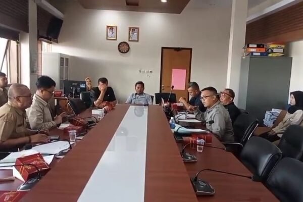 PT. JIL Siap Batasi Sempadan Sungai Mandiri, GLMPK : Kita Kawal Bersama