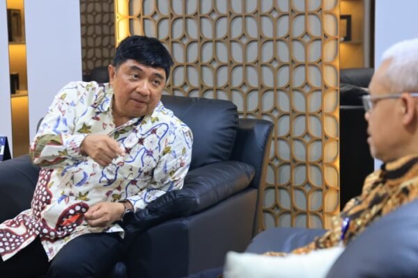 Bupati Garut “Ngopi Kerja” ke Kemnaker, Bahas Resep Lawas Penyerapan Tenaga Kerja