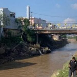 Ilustrasi sepadan sungai