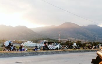 Jalan ibrahim adjie waktu senja