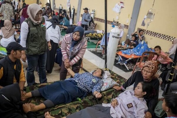 Keracunan Massal MBG di Jabar: Dari Makan Gratis Jadi Rame-Rame ke Rumah Sakit