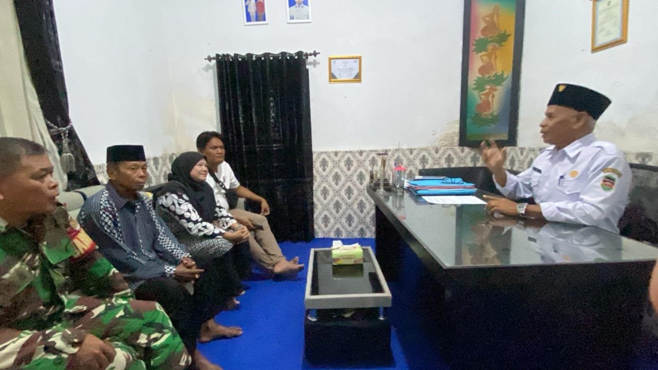 Nedi, kepala desa sawahkulon saat mener